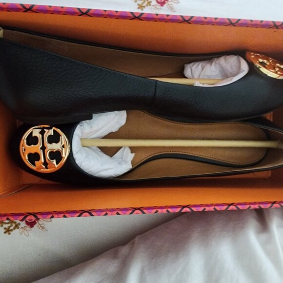 Tory Burch Black ballet flats - Picture 1 of 3
